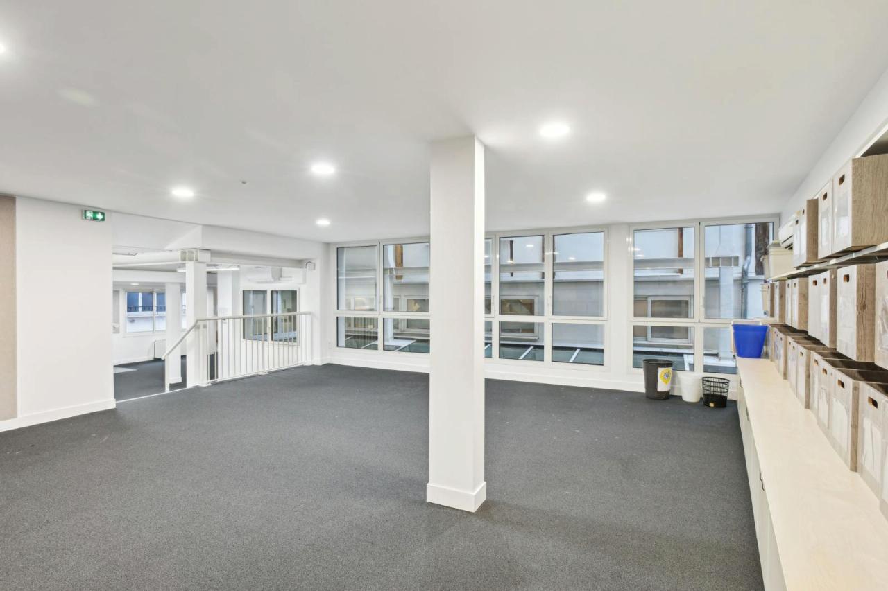 Bureau Paris 941m² Location bureau Paris OLBUR2531417 10